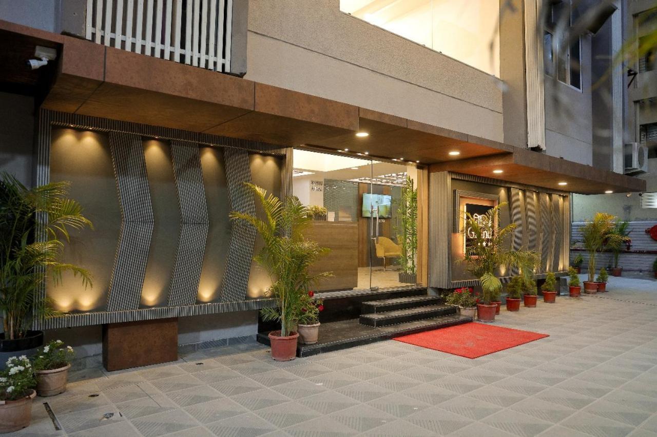 Hotel The Grand Indore Buitenkant foto
